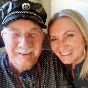 Meet your Posher, Connie